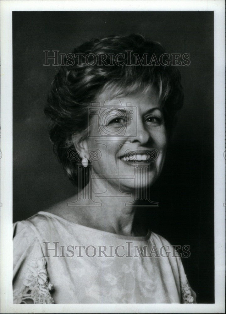 1989 Press Photo Helen Peterson - Historic Images