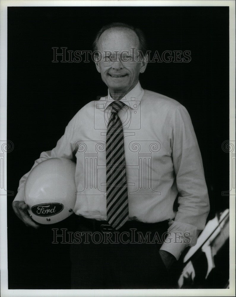 1989 Press Photo Ford Motor Company - Historic Images