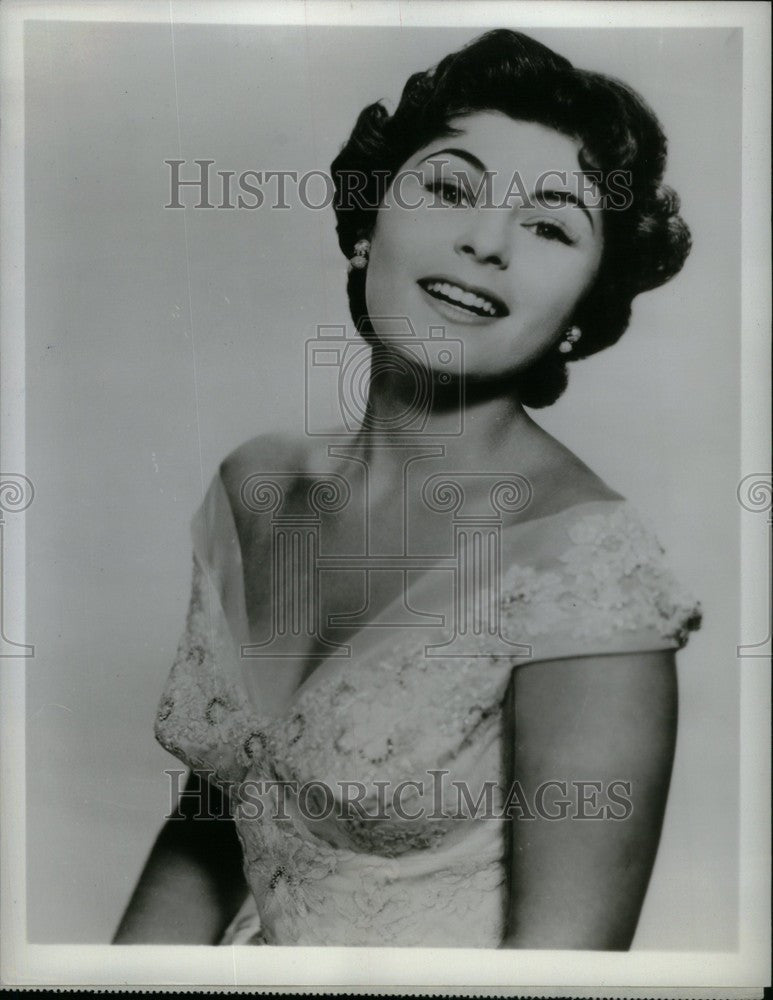 1955 Press Photo Roberta Peters Soprano - Historic Images