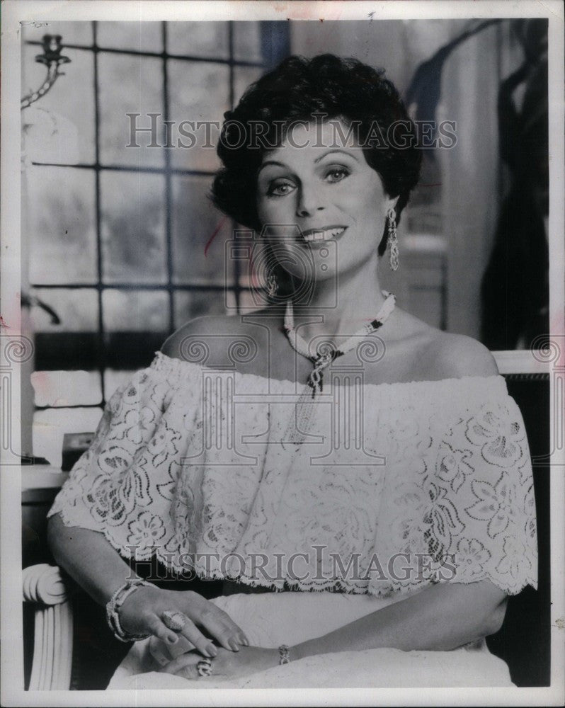 Press Photo Roberta Peters coloratura soprano - Historic Images
