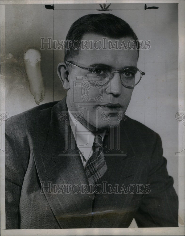 1944 Press Photo Robert H. Perry Chemical Engineer - Historic Images