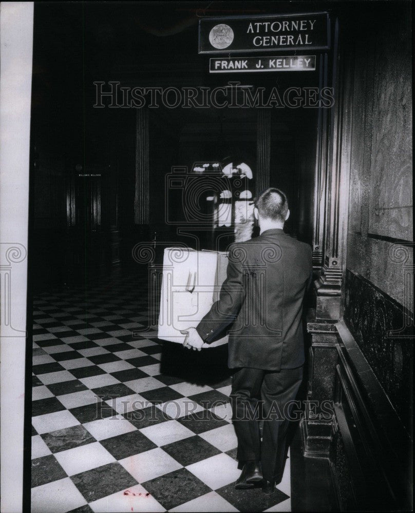 1967 Press Photo Bowles Piggins grand juries - Historic Images