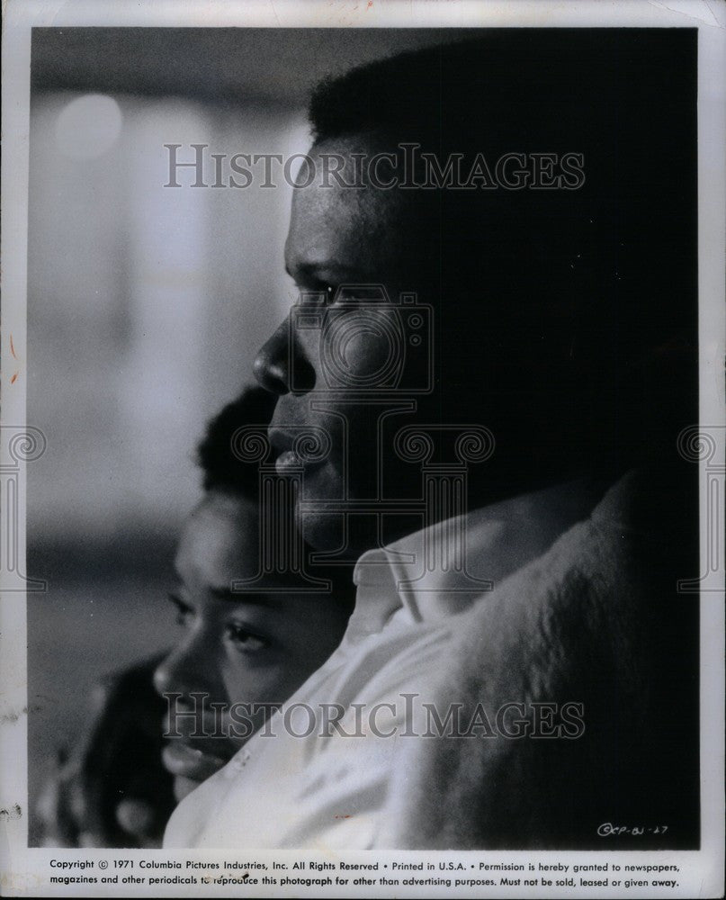 1971 Press Photo Sidney Poitier, Beverly Todd - Historic Images