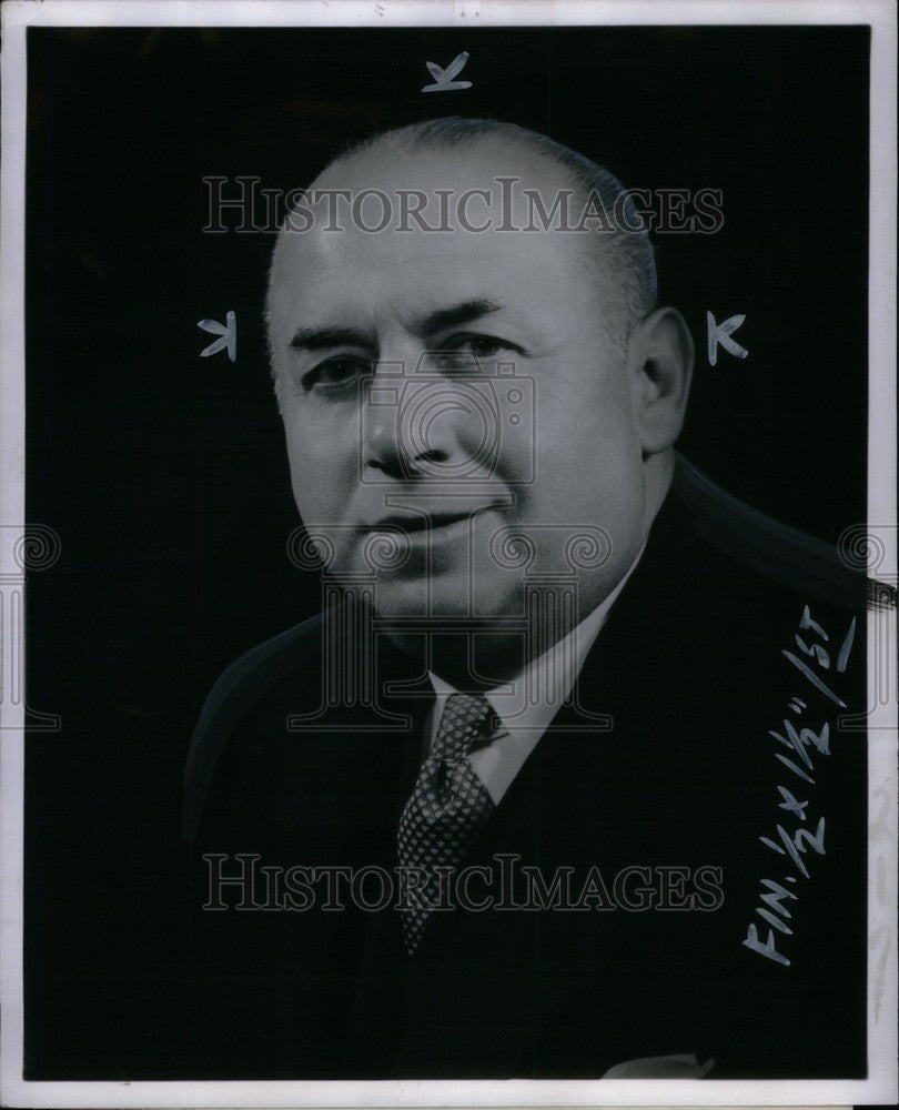 1954 Press Photo R C Somerville Dodge Chrysler Sales - Historic Images