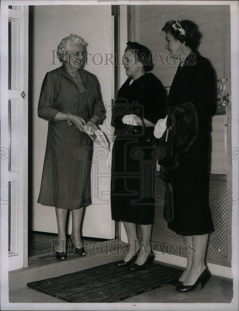 1958 Press Photo Mrs. Carl Synder - Historic Images