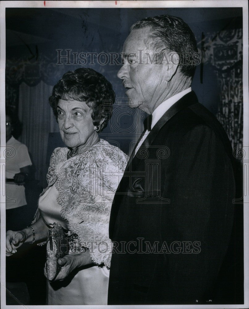 1969 Press Photo Mr. and Mrs. Ernest Breech - Historic Images