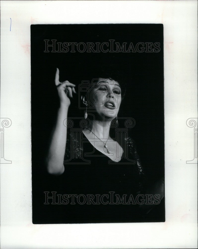 1972 Press Photo Barbara Bredius - Historic Images