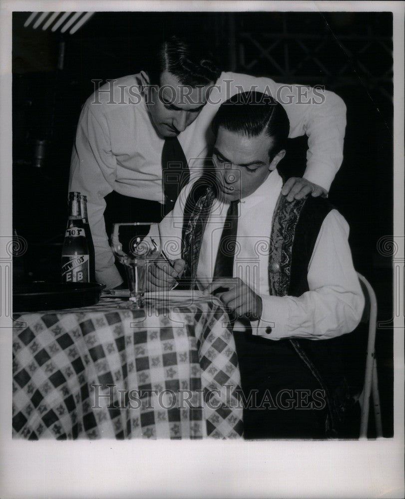 1959 Press Photo Pete Strand Club Polka - Historic Images