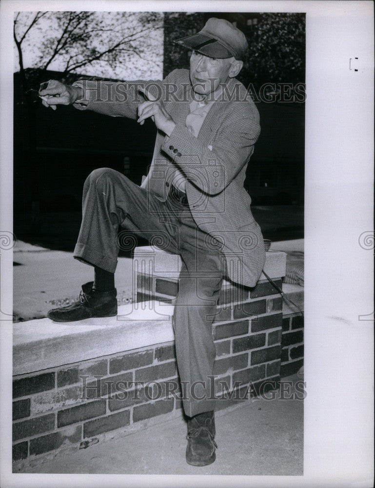 1957 Press Photo PAUL STRASBURG - Historic Images