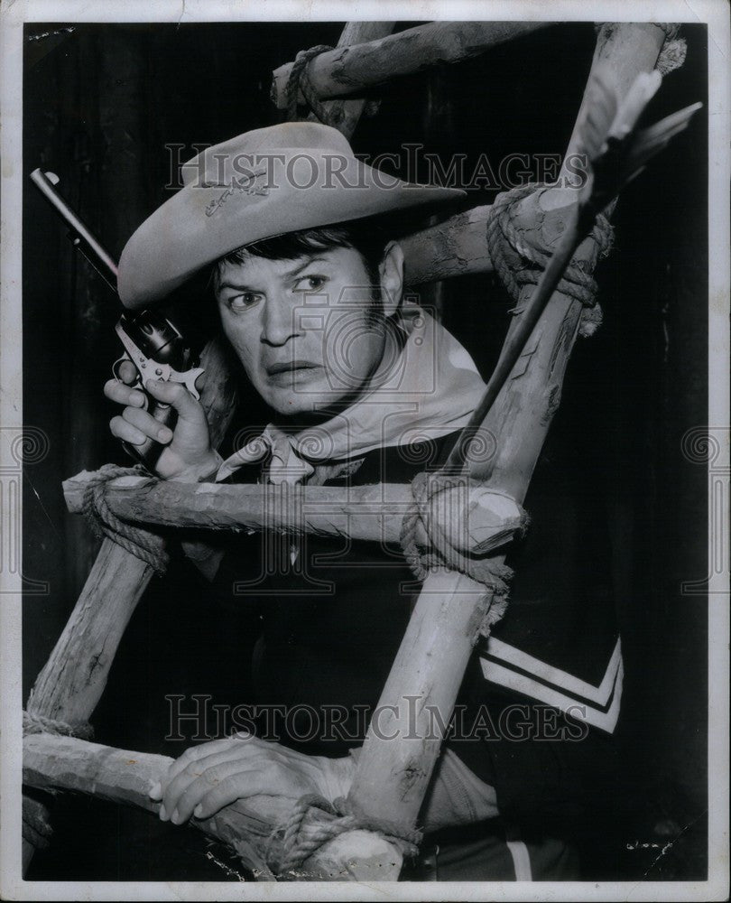 1965 Press Photo Larry Storch American actor - Historic Images