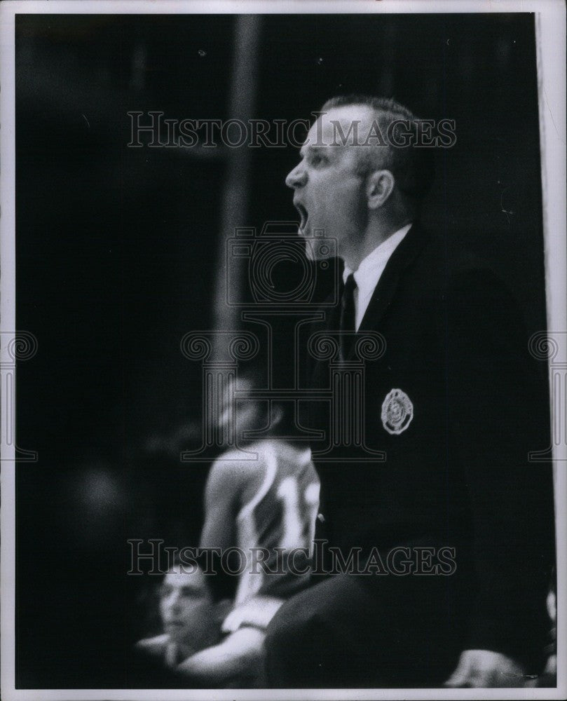 1965 Press Photo Dave Strack Retired Basketball Coach - Historic Images