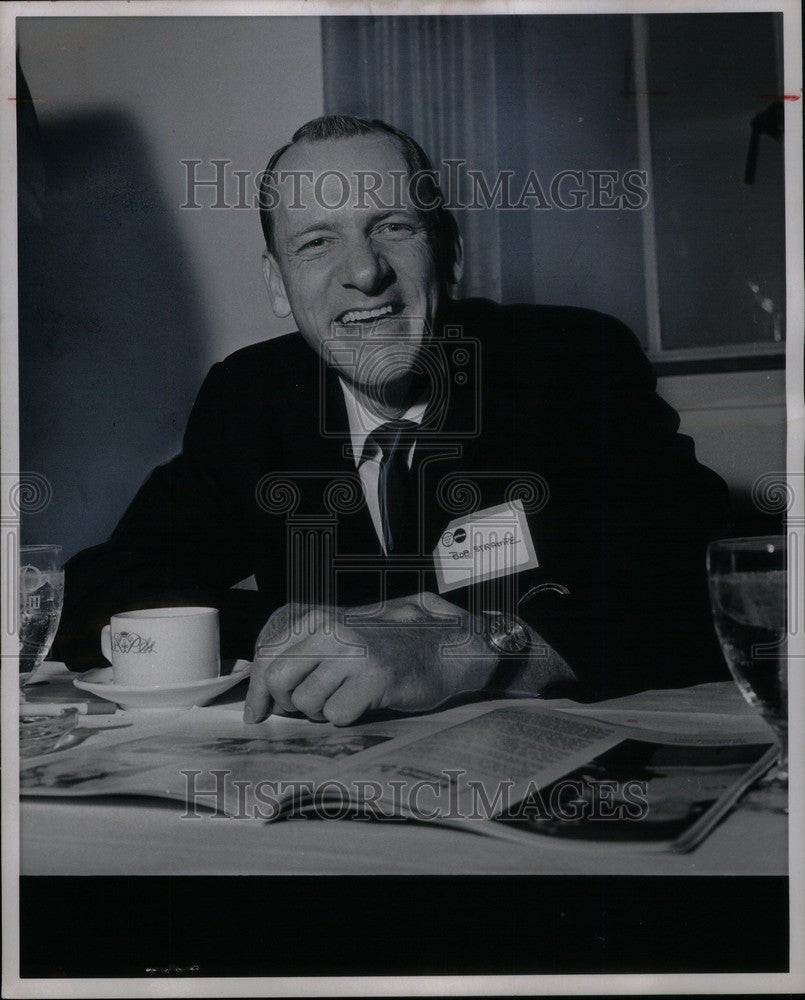 1965 Press Photo Iowa&#39;s own: Smiling Bob Strampe - Historic Images