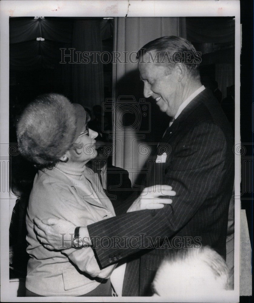 1967 Press Photo WILMA SOSS Robert B. Evans - Historic Images