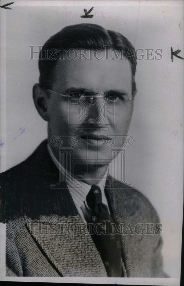 1944 Press Photo Harold L. Packer - Historic Images