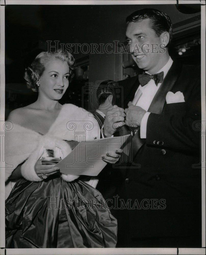 1952 Press Photo Monica Lewis William O&#39;Brien singer - Historic Images