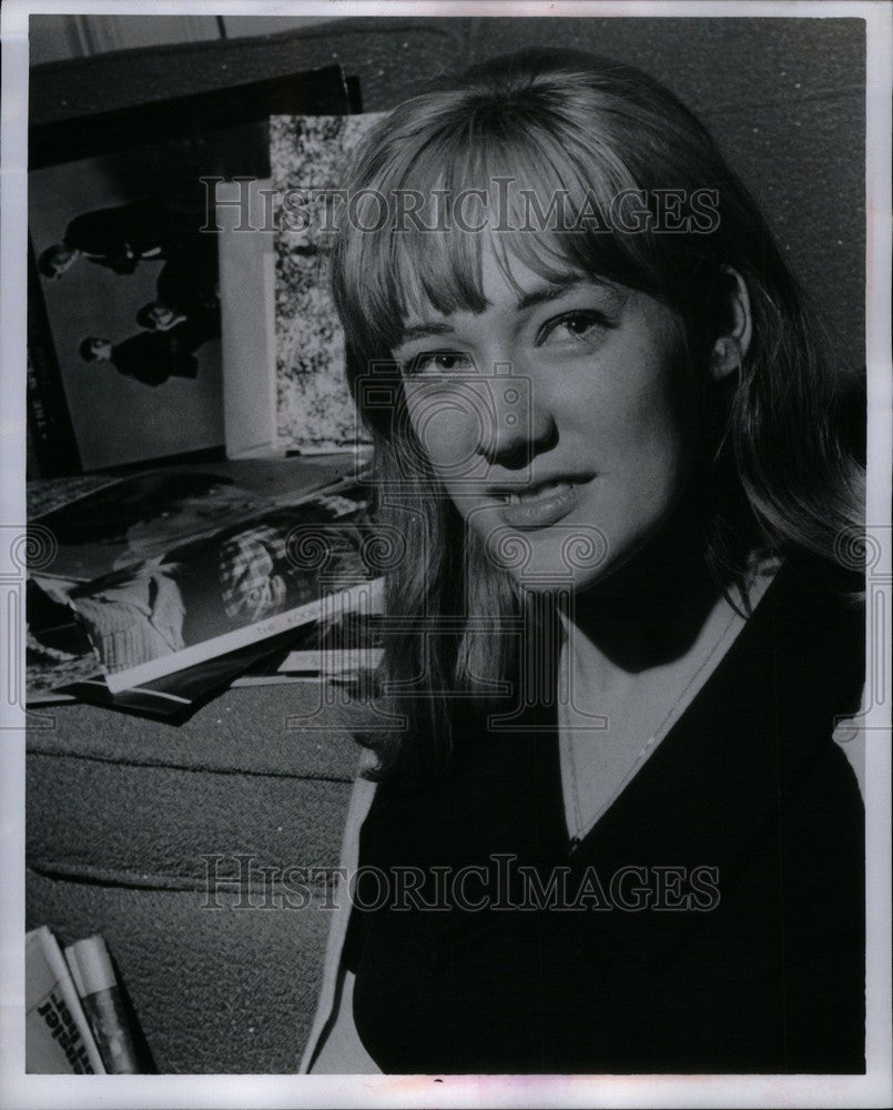 1965 Press Photo Nancy Lewis - Historic Images