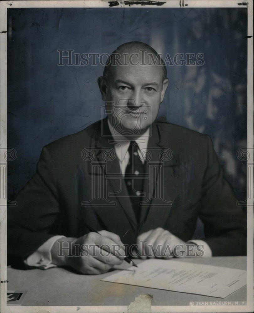 1953 Press Photo John Shively Knight - Historic Images