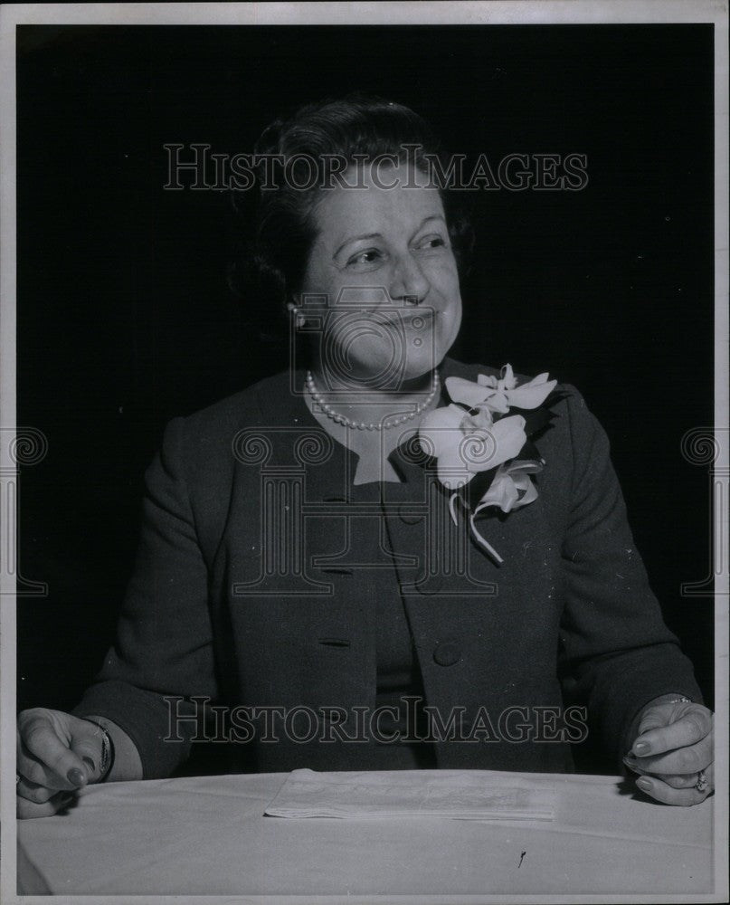 1966 Press Photo Mrs. Fred. A Knorr - Historic Images