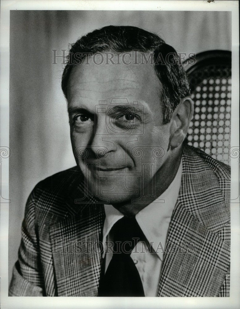 Press Photo Walter A. Schwartz,President of ABC - Historic Images