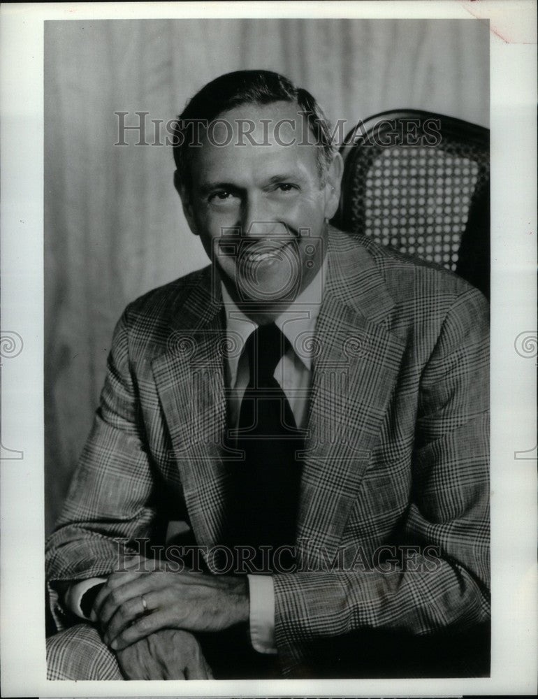 1974 Press Photo Waler Schwartz ABC Television TV - Historic Images