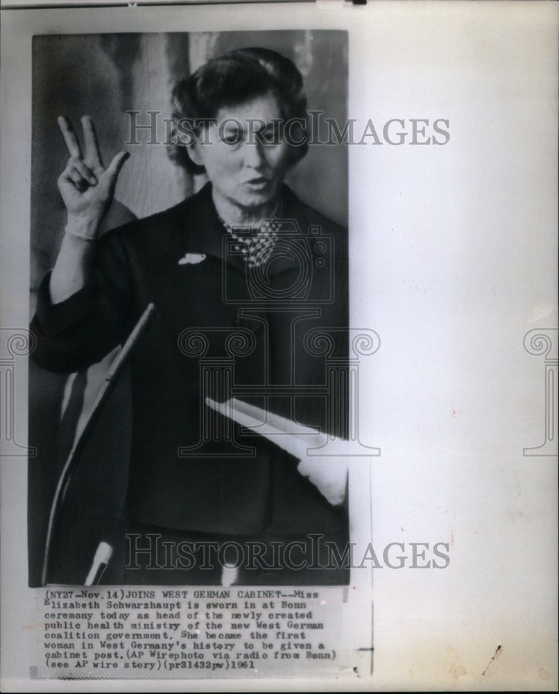 1961 Press Photo Elizabeth Scwarzhaupt, W. Germany - Historic Images