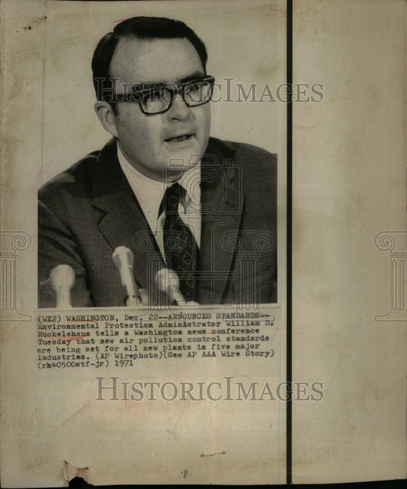 1971 Press Photo William D. Ruckelshaus - Historic Images