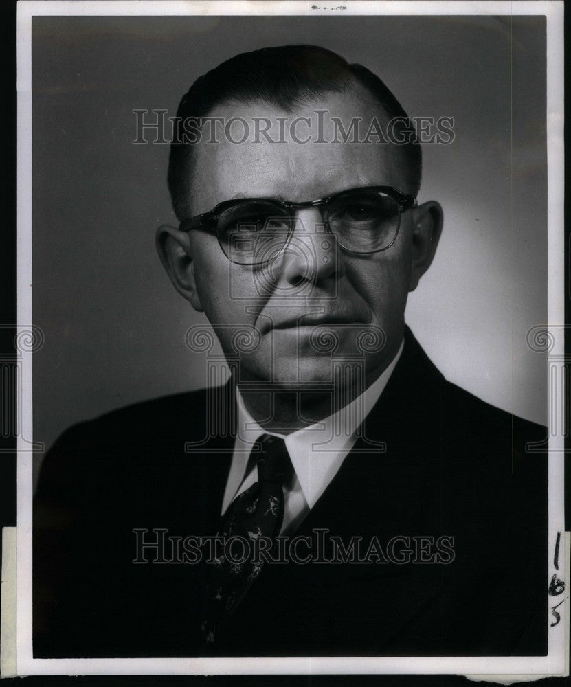 1960 Press Photo Karl Scott Ford Motor President - Historic Images