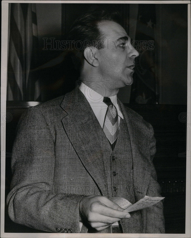 1947 Press Photo William Nichols- Historic Images