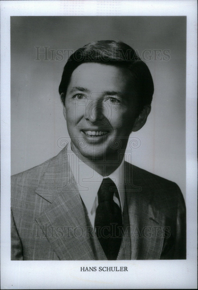 1979 Press Photo Hans Schuler sculptor monument mak - Historic Images