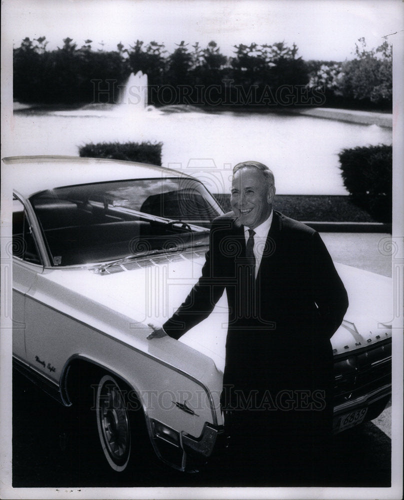 1964 Press Photo Harold N. Metzel GM Vice President - Historic Images