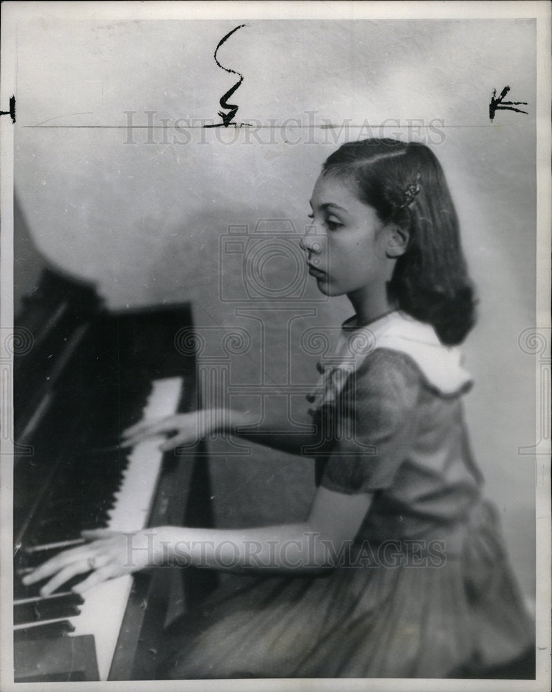 1949 Press Photo Ruth Meckler 11 Year Old Pianist- Historic Images