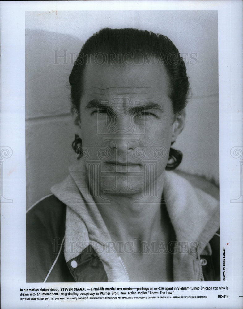 1992 Press Photo Steven Seagal Action Film Actor - DFPD14481- Historic Images