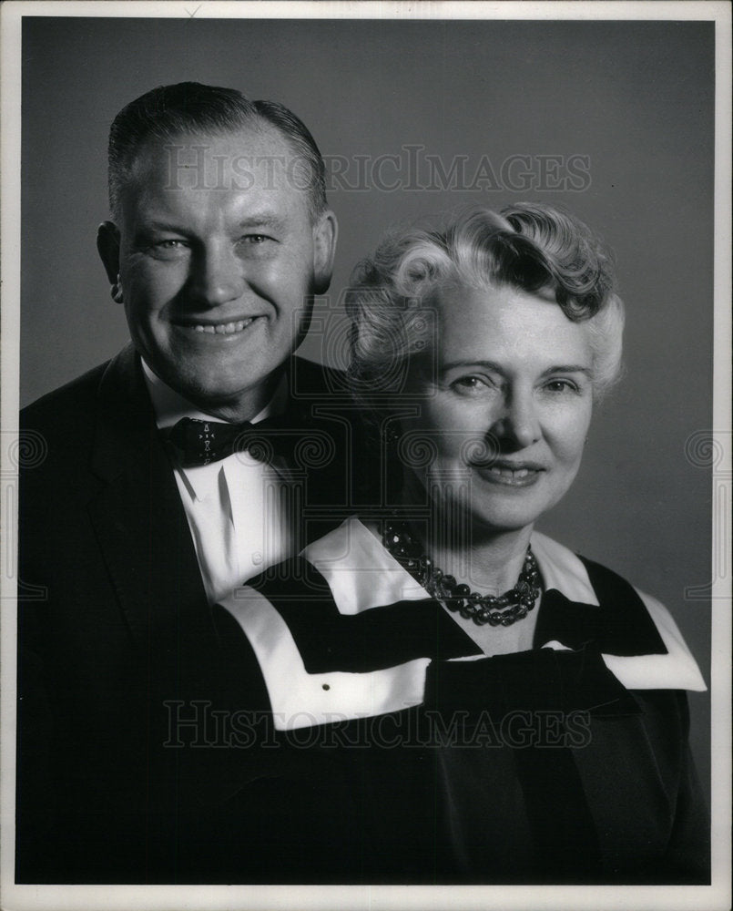 1958 Press Photo Dr. Russell M. Wright Dorothy Wright - Historic Images