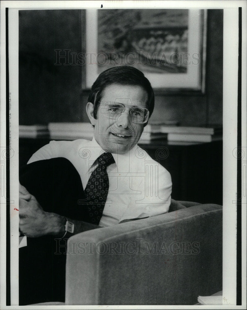 1982 Press Photo WILLIAM AGEE CEO Bendix - Historic Images