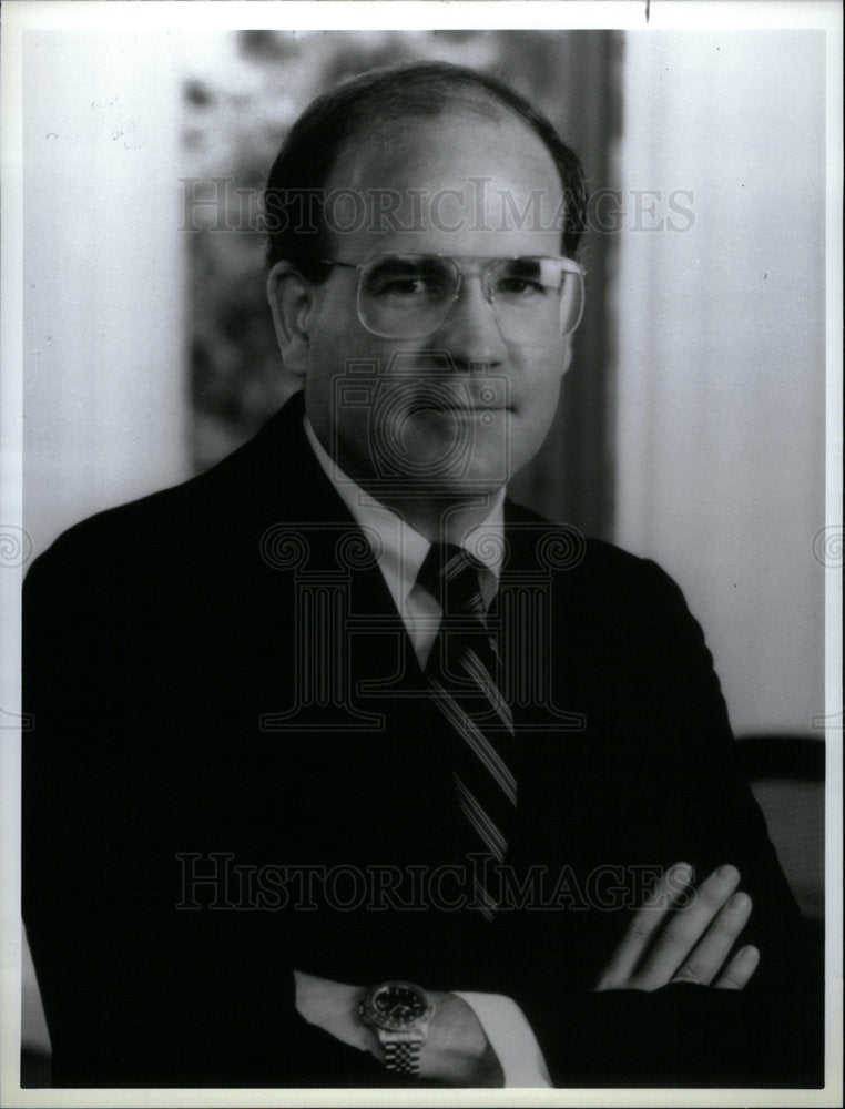 1990 Press Photo Robert Wright NBC Chairman officer - DFPD18355- Historic Images