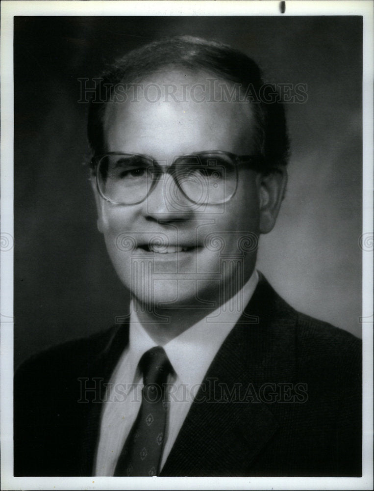 1989 Press Photo Robert C. Wright CEO NBC - DFPD18359- Historic Images