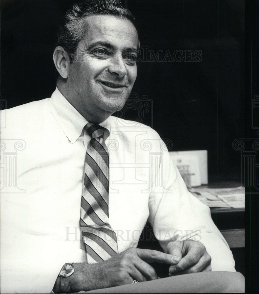 1982 Press Photo Philip B. Fischer - DFPD18371- Historic Images