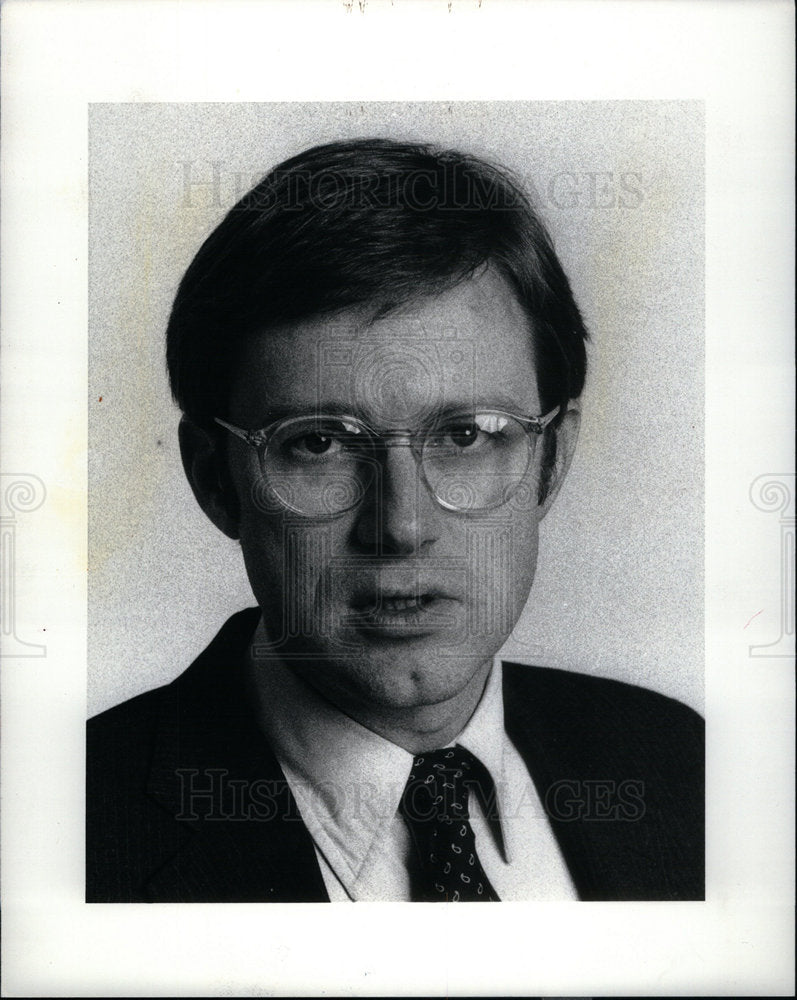 1981 Press Photo Detroit Michael Barone collected data - DFPD18913- Historic Images