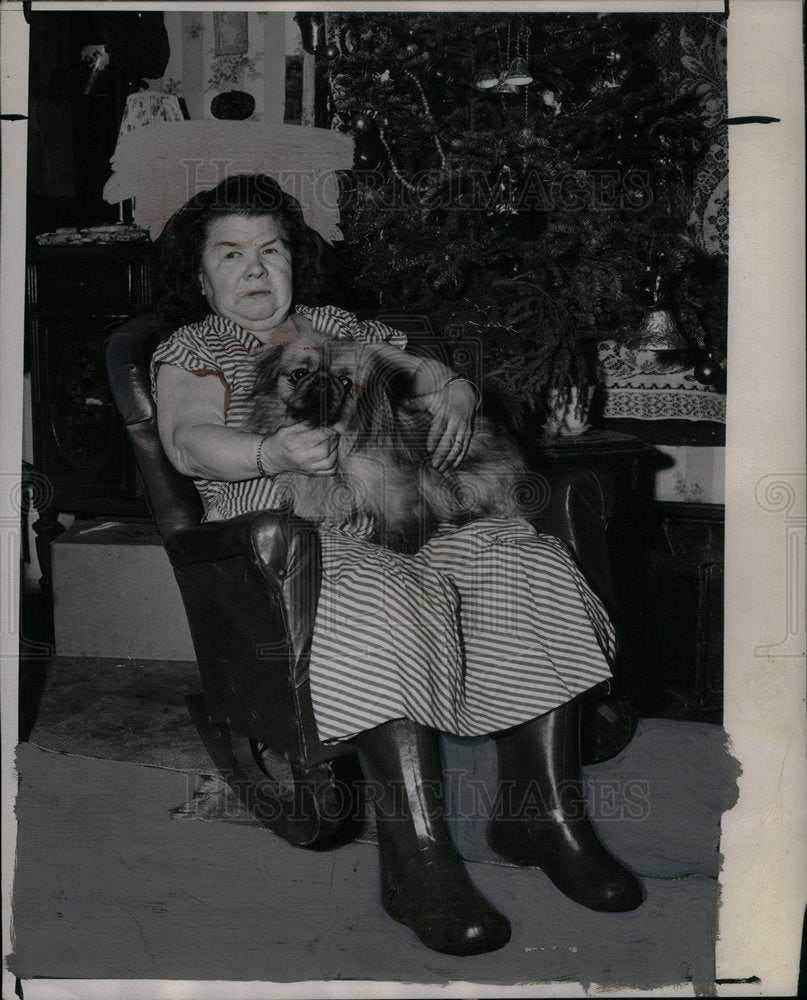 1947 Press Photo Mrs Joe Short Sunday Story - Historic Images