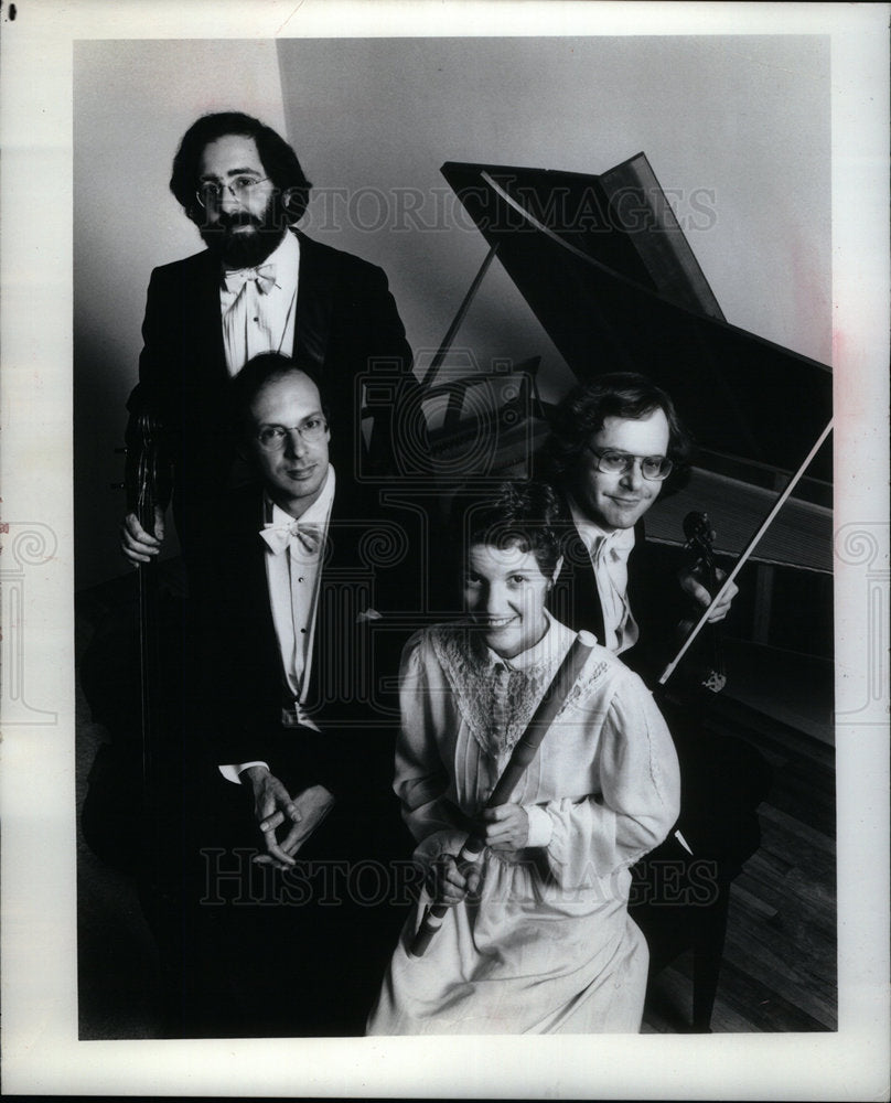 1983 Press Photo Mozartean Players- Historic Images