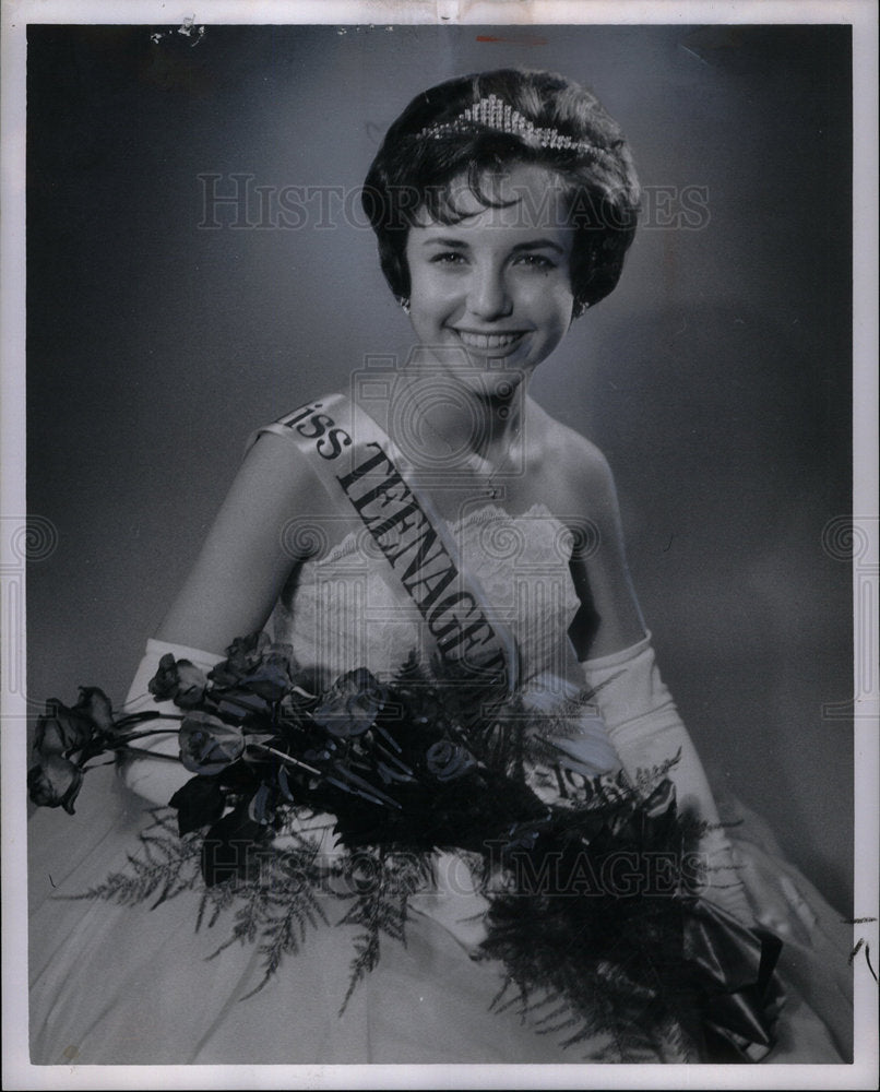 1963 Press Photo Miss Teenage Detroit Diane Seay - Historic Images