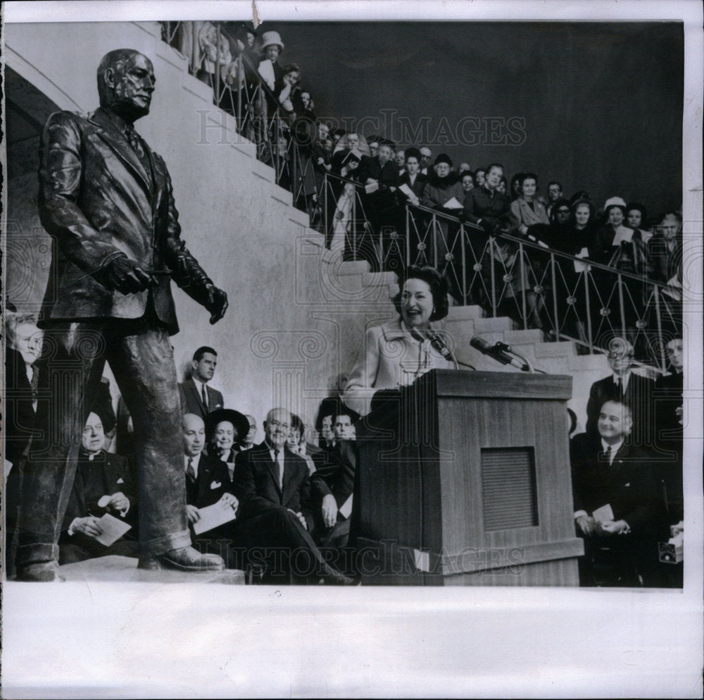 1965 Press Photo Lyndon Johnson Sam Rayburn statue - Historic Images