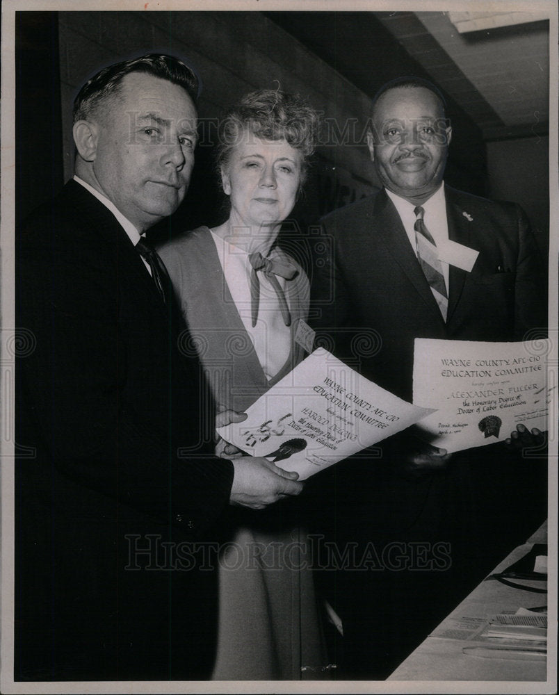 1966 Press Photo Harold De Long Roberta McBride Fuller - Historic Images