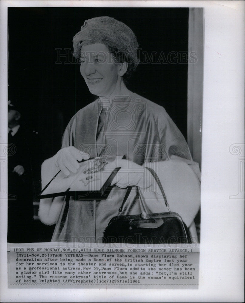 1961 Press Photo Dame Flora Robson British film actress - DFPD68491- Historic Images