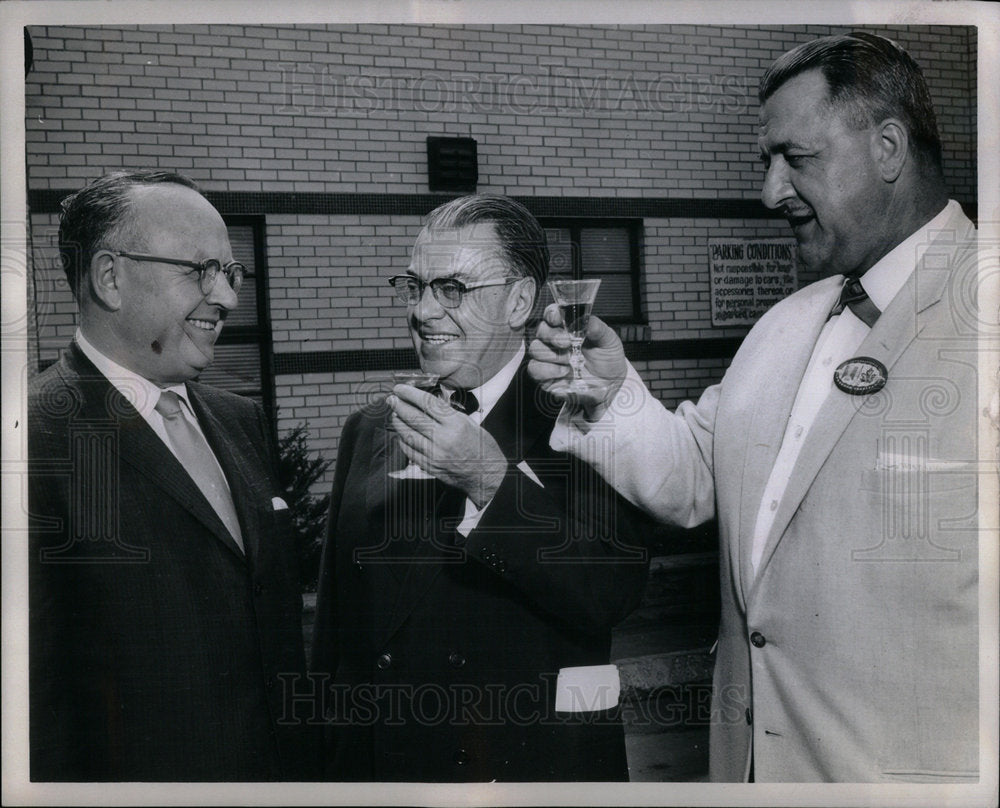 1960 Press Photo Hiram Detroit Hon. Paul Martin, Mayor - Historic Images