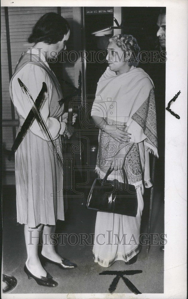 1946 Press Photo Mrs.Vijayalakshmi Pandit  Woman India - Historic Images