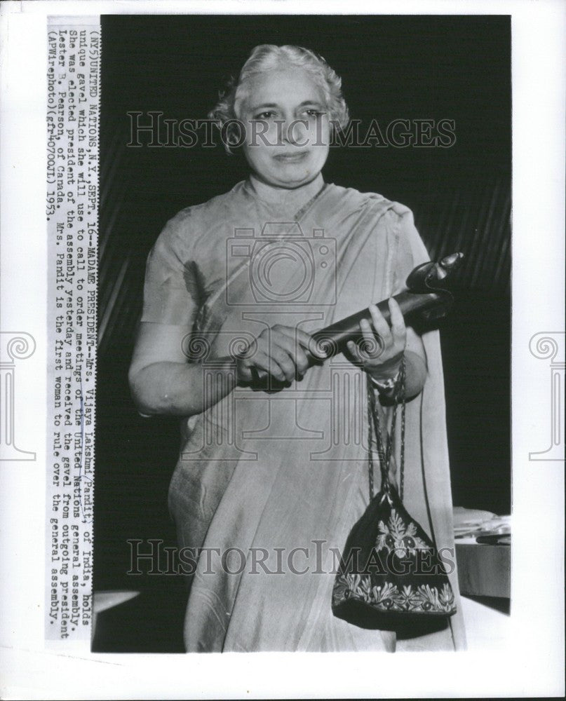 1953 Press Photo Vijaya LakshmiPanditdiplomatPolitician - Historic Images