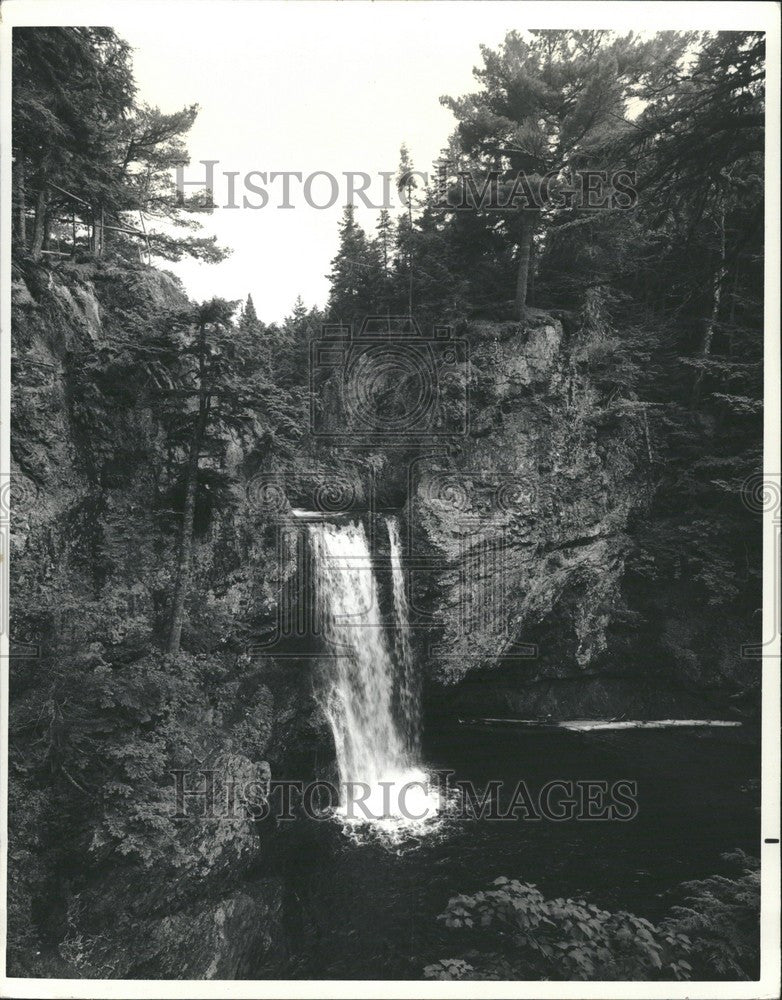 1982 Press Photo Canadian Government travel - Historic Images