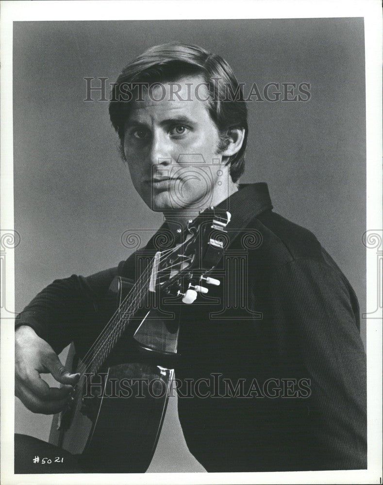 1972 Press Photo Christopher Parkening guitarist music - Historic Images