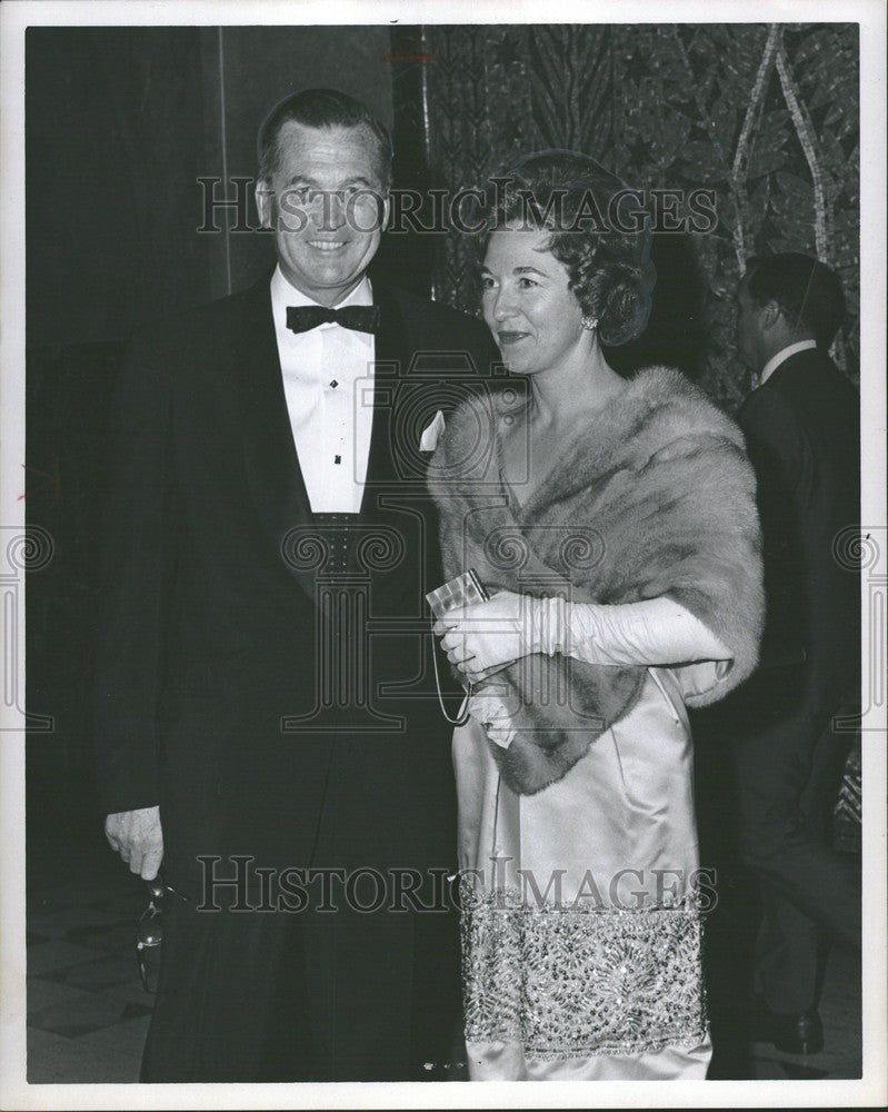 1965 Press Photo William Newberg Fisher Theater Opera - Historic Images